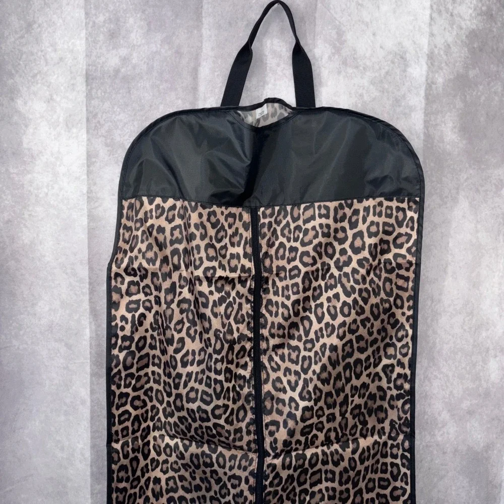 NWT Chico's Brown Leopard Print Mob Wife Garment Bag Travel Suit Cover - Picture 6 of 9